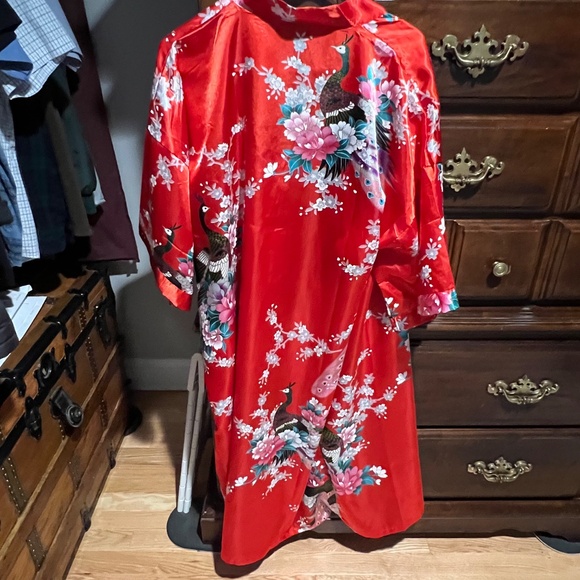 Sam Well kimono - Picture 2 of 4
